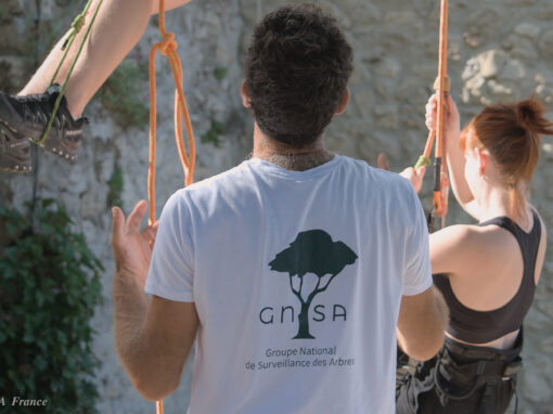 Un bénévole du GNSA Un bénévole du GNSA